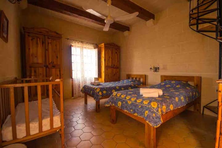 חדר שינה שני