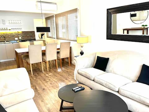 Stylish & Modern Apartment Embassy Area Best in BA