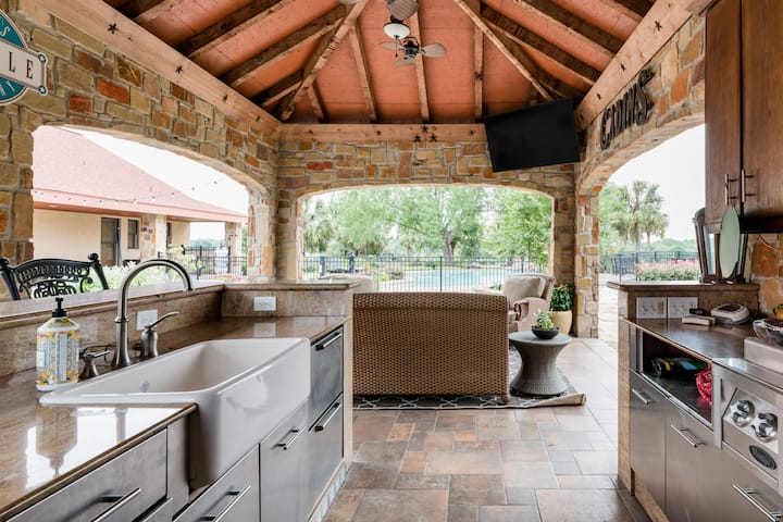 Twinkling Star At Rockin Star Ranch Farm Stays For Rent In Brenham Texas United States Twinkling Star At Rockin Star Ranch Farm Stays For Rent In Brenham Texas United States