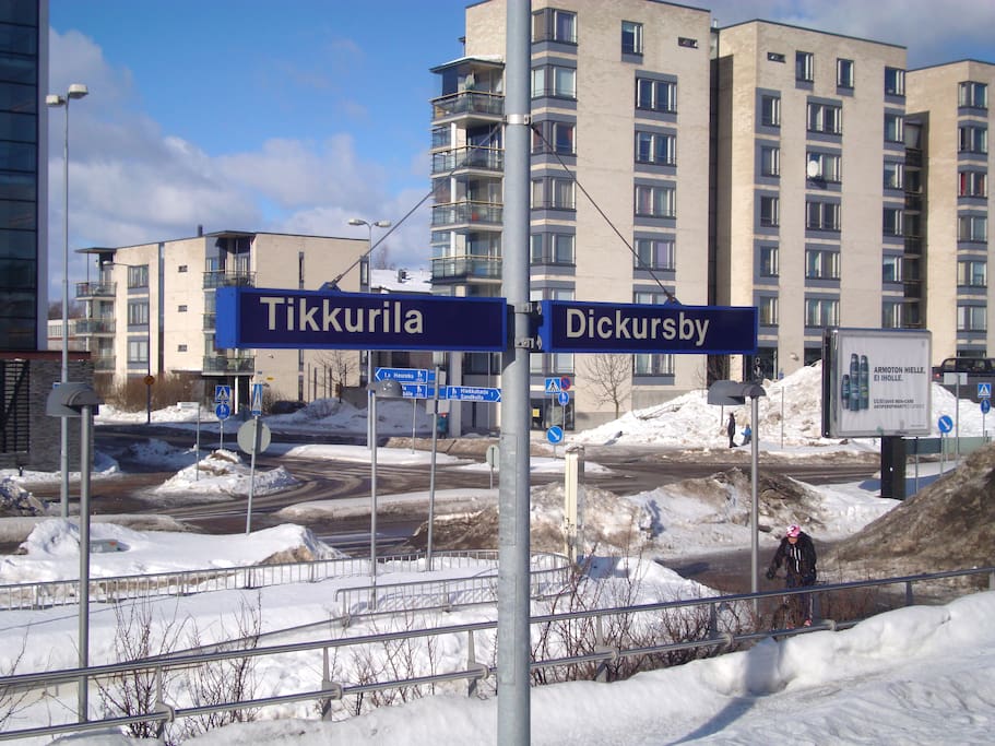 Tikkurilan juna-asemalle vain 900 metriä.