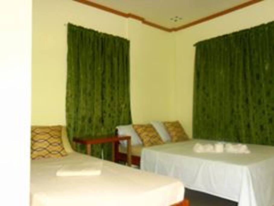 Triple Room