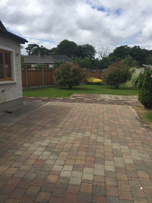 spacious back garden