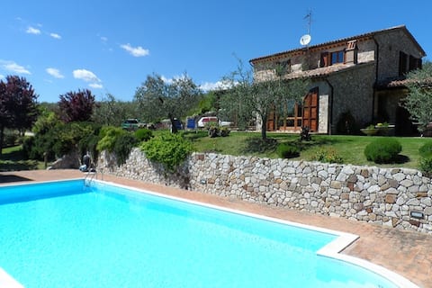Villa Diana. Exclusive villa with pool. A/C. Wi-Fi