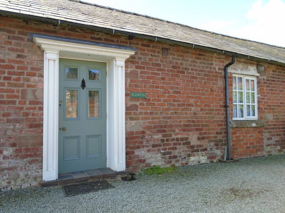 Private Entrance into the Egerton Room