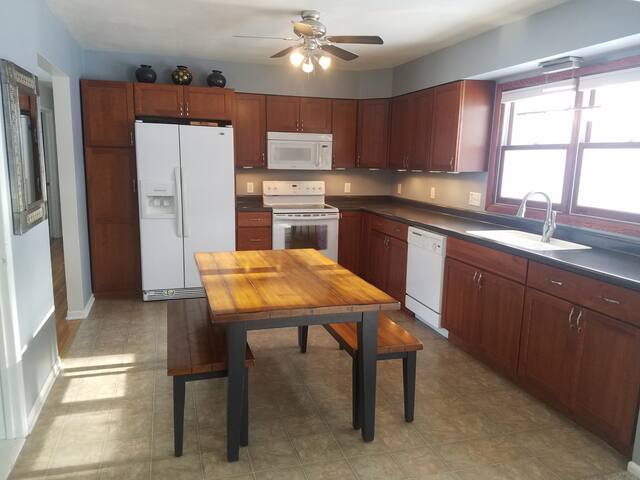 Minnesota urban/suburban family getaway gallery image 2