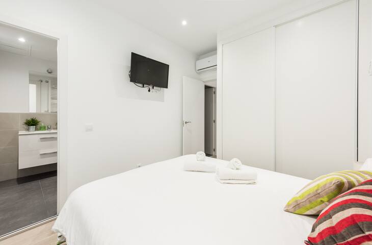 MODERN WITH IDEAL LOCATION NEXT TO ATOCHA STATION gallery image 4