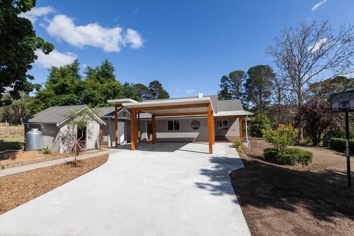 The Strawberry Farm Retreat gallery image 3