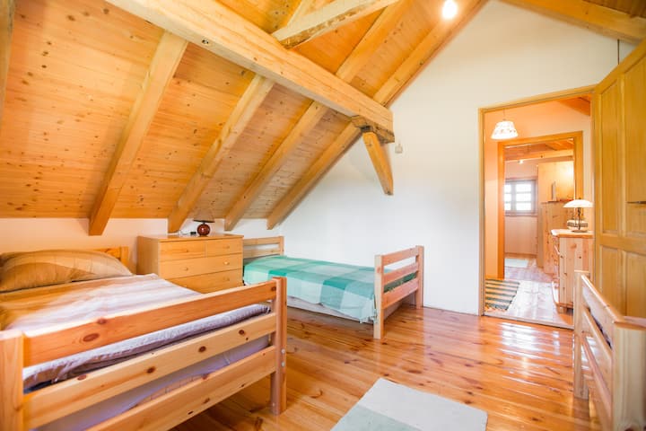 Втора спалня