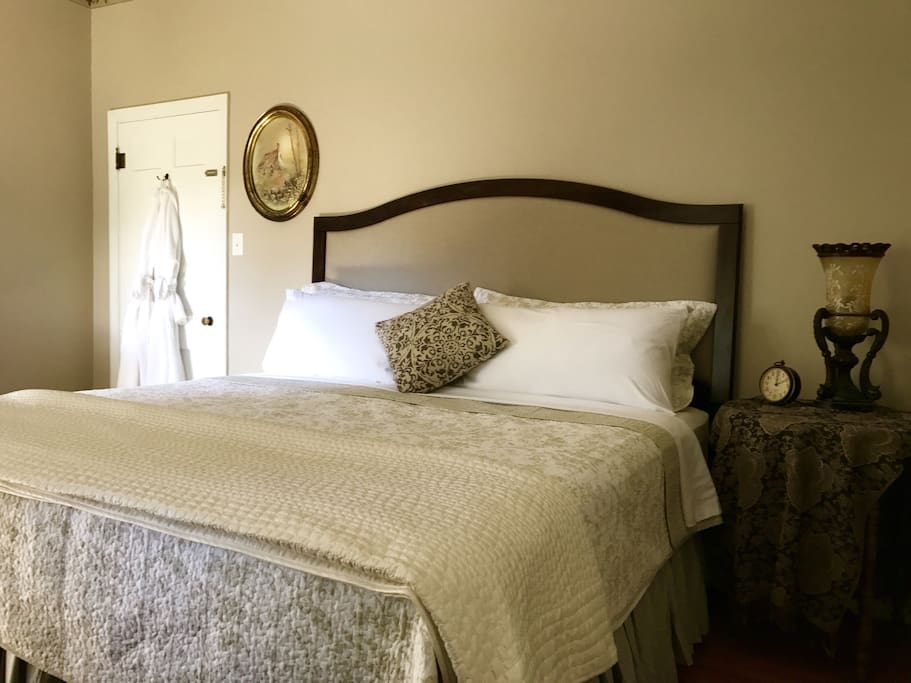 Luxury linens and Pacific Coast pillows can only mean sweet dreams!