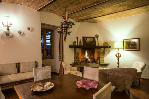 Proceno Castle, Primavera Apartment