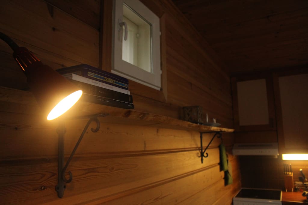 Alakerran tunnelmaa