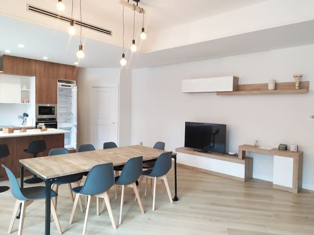 Nuovo appartamento e balconi in Monti Parioli “5B”