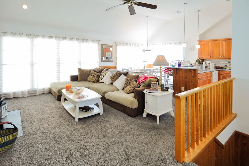 Living Room/Common Area