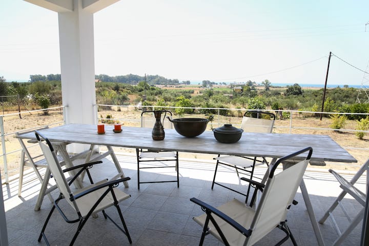 Beautiful And Quiet Country House With Sea View - Kalamata