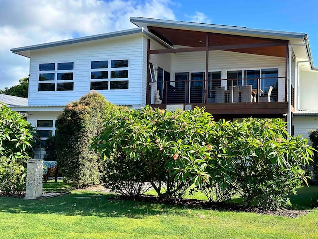 Byron@Belongil 3BR Beach House