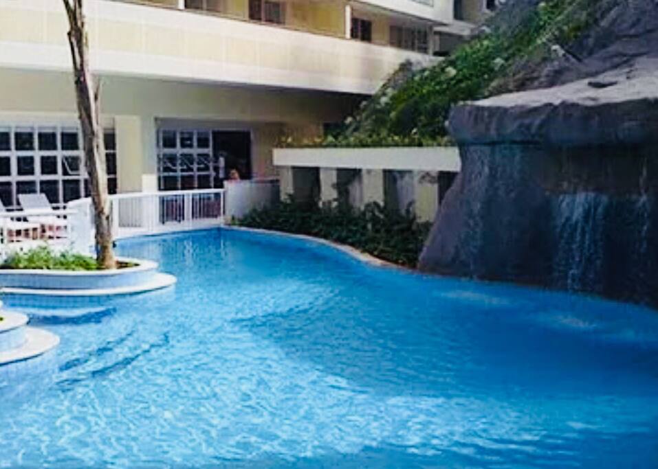 1 pool of 2