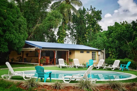 Orchidées Bel'O - Comfortable Bungalow - Swimming Pool