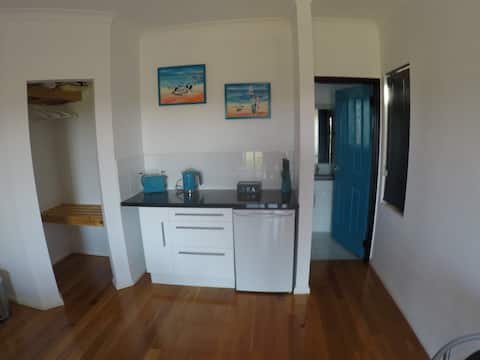 On the Deck @ Shark Bay - Blue Room