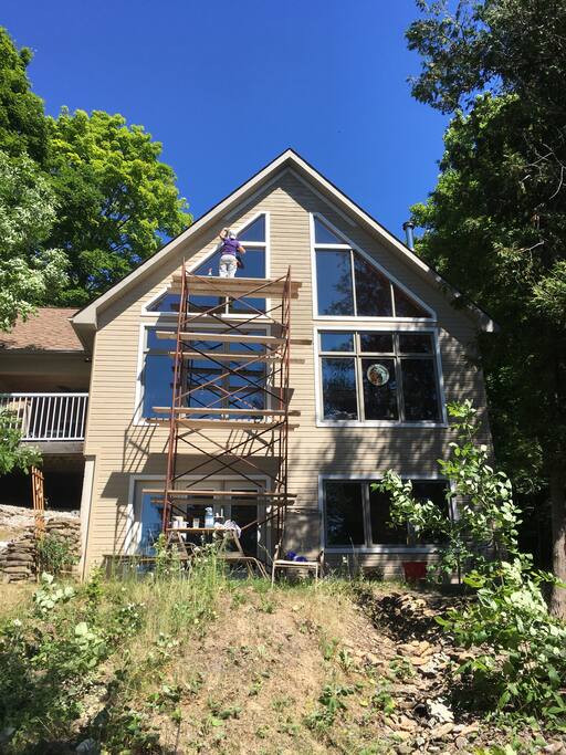 Painting the cottage is complete!