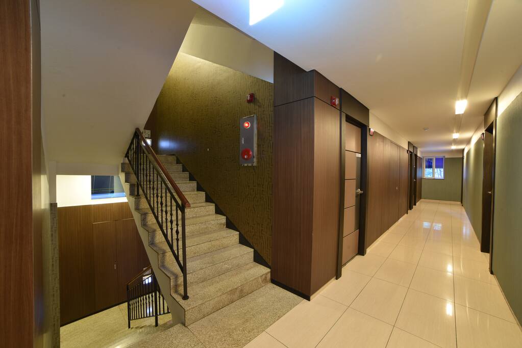 2nd floor hallway