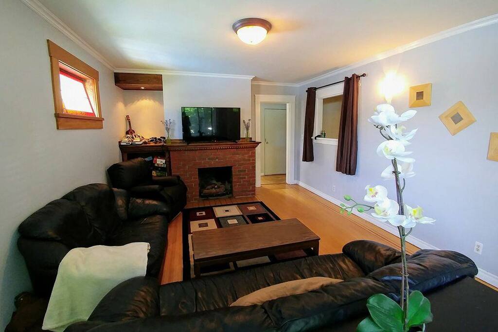 Front living room