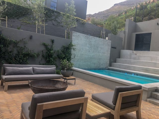 Breathtaking Vista Views gallery image 5