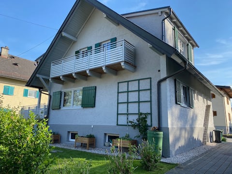 Successful Airbnb property: Roses Cottage close to the heart of Salzburg in Maxglan West