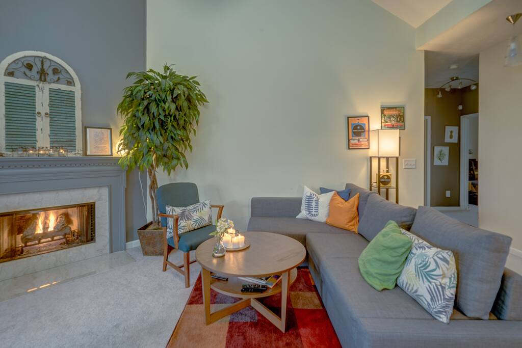 This living room with full stereo, a record player, CD player, and cassette player for music lovers