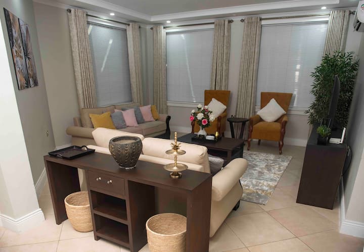 Sumptuous Brand New 2 Bedroomed Apartment - 다르에스살람