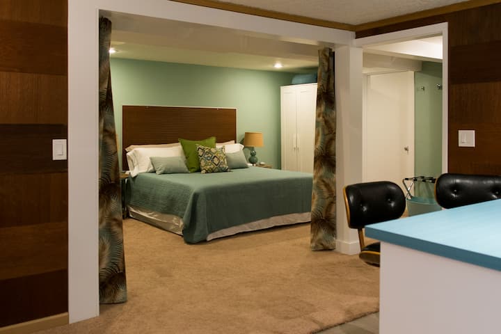 Lit king size, armoire