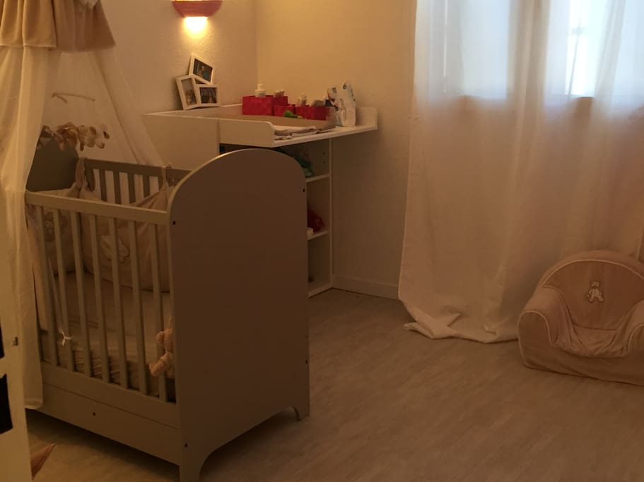 chambre enfant ou lit d'appoint
