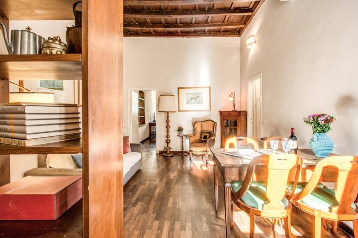 Borgo Pio Passetto Papale