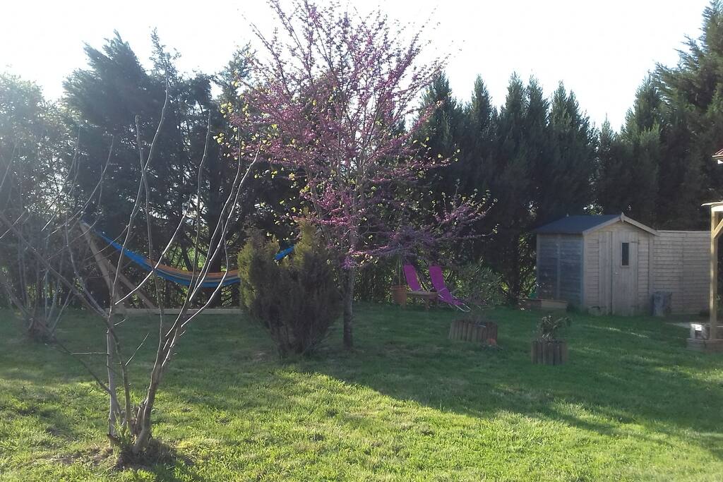 JARDIN 700 M