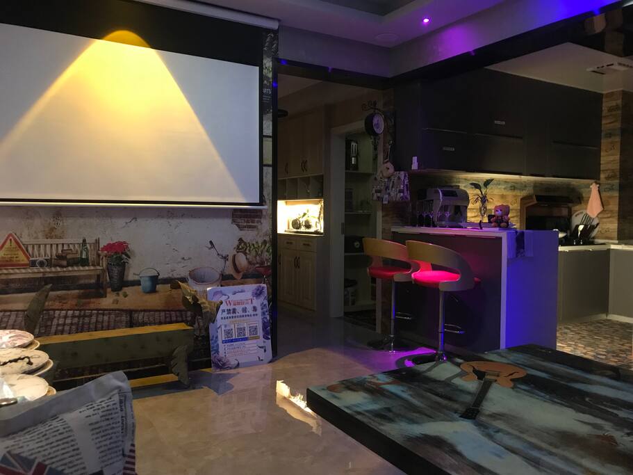 影院独角色工业风