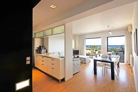 Top Airbnb: Athens Riviera Seaview design apartment in Δήμος Αλίμου