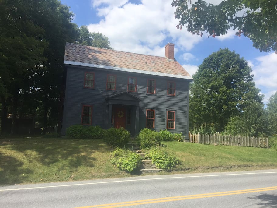 Beautiful Historic House dating from the 18th century in the town of Weston overlooking the West River and northern mountain ranges. Relax on the river view deck, experience amazing sunsets and starry nights. Located within walking distance from the the Weston Playhouse, Vermont Country Store, the new Playhouse at the Walker Farm and the Kinhaven Music School. Enjoy local galleries and artwork and antiques. Within a half hour from skiing at Bromley, Magic, Okemo,Stratton mountains and forty five minutes to Killington. Walk to local restaurants The Bryant House, Inn at Weston and The Gallery. Drive 10 minutes to the famous Landgrove Inn, as well as the Downtown Grocery. Twenty minutes to Manchester, VT famous outlets. Three bedrooms as well as a children's room, accommodate up to eight people. Priced by bedroom.