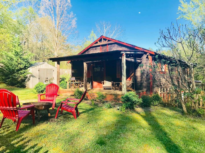 Charming Wine Country Mountain Cabin Dogs OK Cabins for Rent in