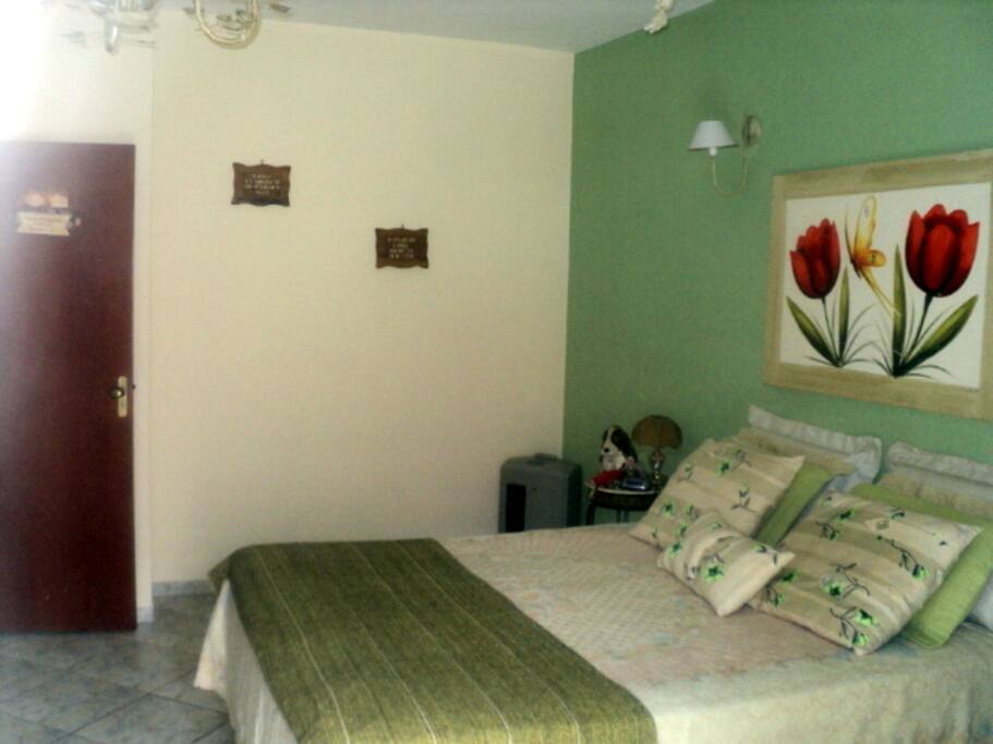 Quarto 1 (suite com Hidro )