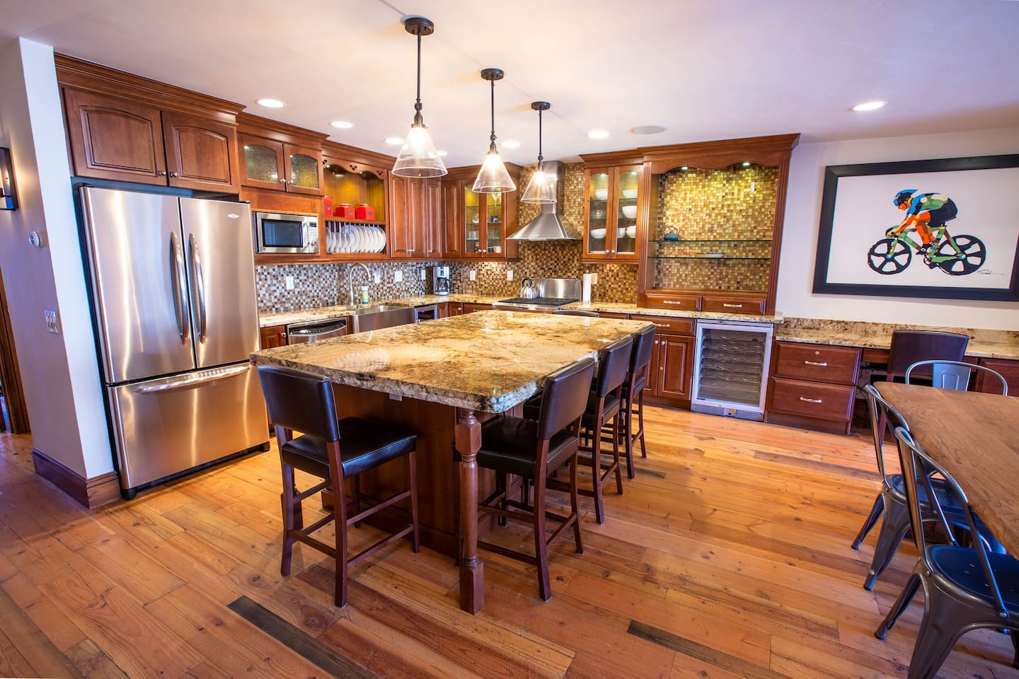 Prime location- remodeled