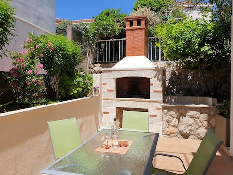 Cosy Studio, 300 m from Sunset beach Lapad
