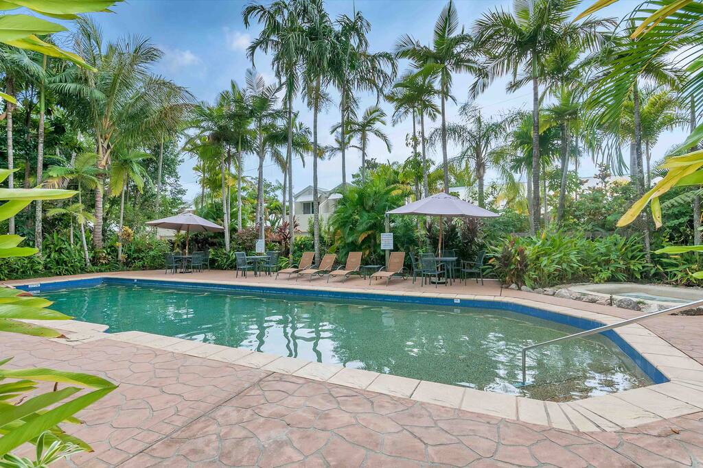 Resort Pool and Spa