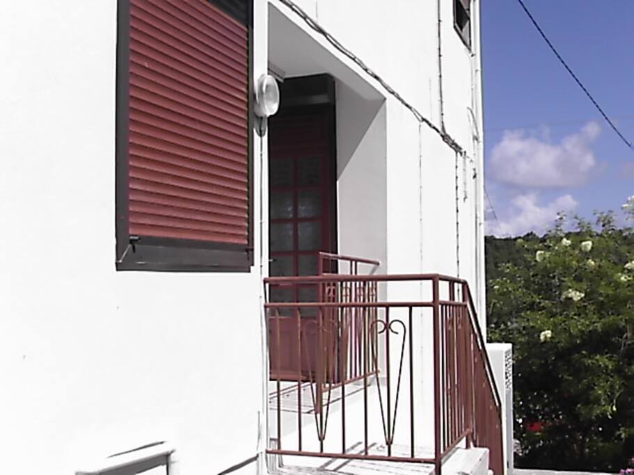 Entrée principale de l'appartement