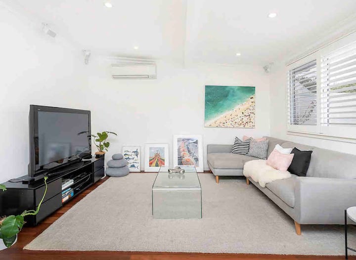 The Cottesloe Beach House - Pool + 5min to beach