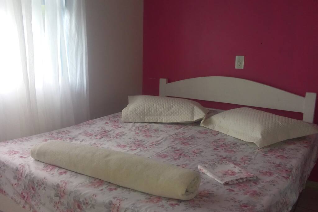 QUARTO CASAL