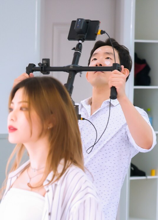 Mostrar imagem fornecida pelo anfitrião em ecrã inteiro