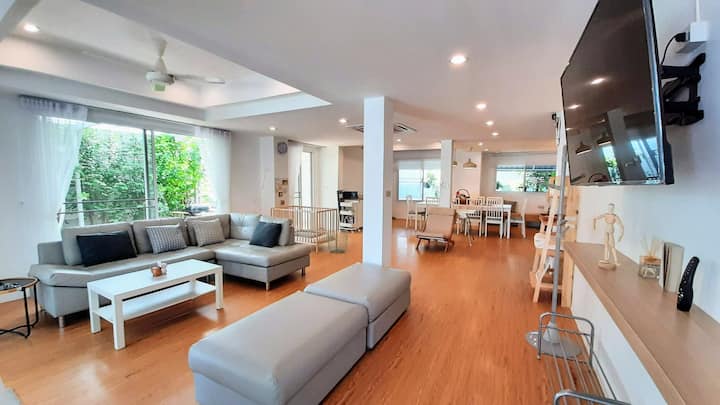 Serene Villa With Saltwater Pool & Peaceful Garden - Tailandia