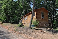 The+Little+Moose+Cabin+%28Secluded+yet+Convenient%29