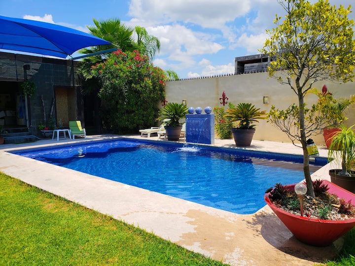 Fifth with Comfortable Rooms, Portal del Norte Houses for Rent in