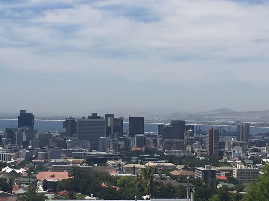 180 degrees panoramic view over Cape Town CBD