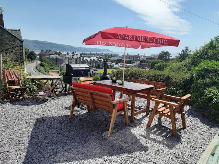 BARMOUTH Apartment with SEA VIEW 2 night min Apartments for Rent in